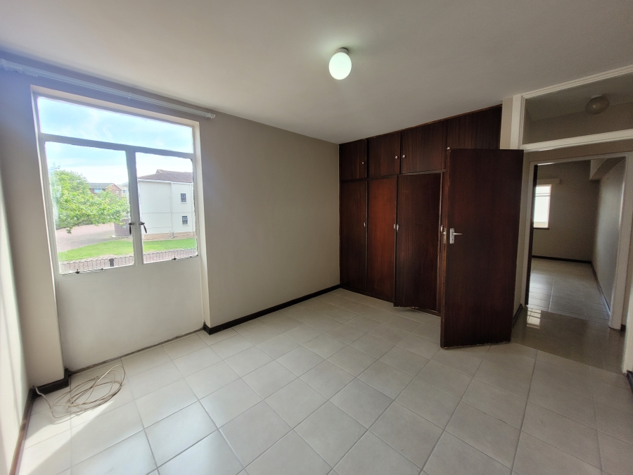 2 Bedroom Property for Sale in Port Elizabeth Central Eastern Cape